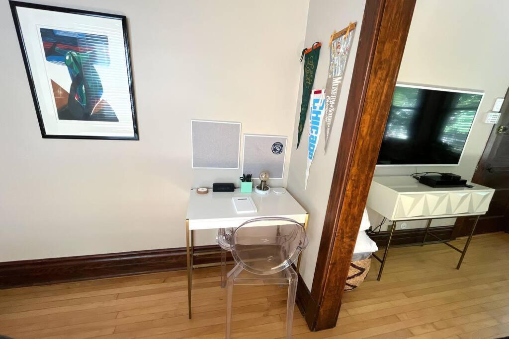 2Br 1Ba Irving Park Updated Vintage Top Unit 2-Flat Σικάγο Εξωτερικό φωτογραφία